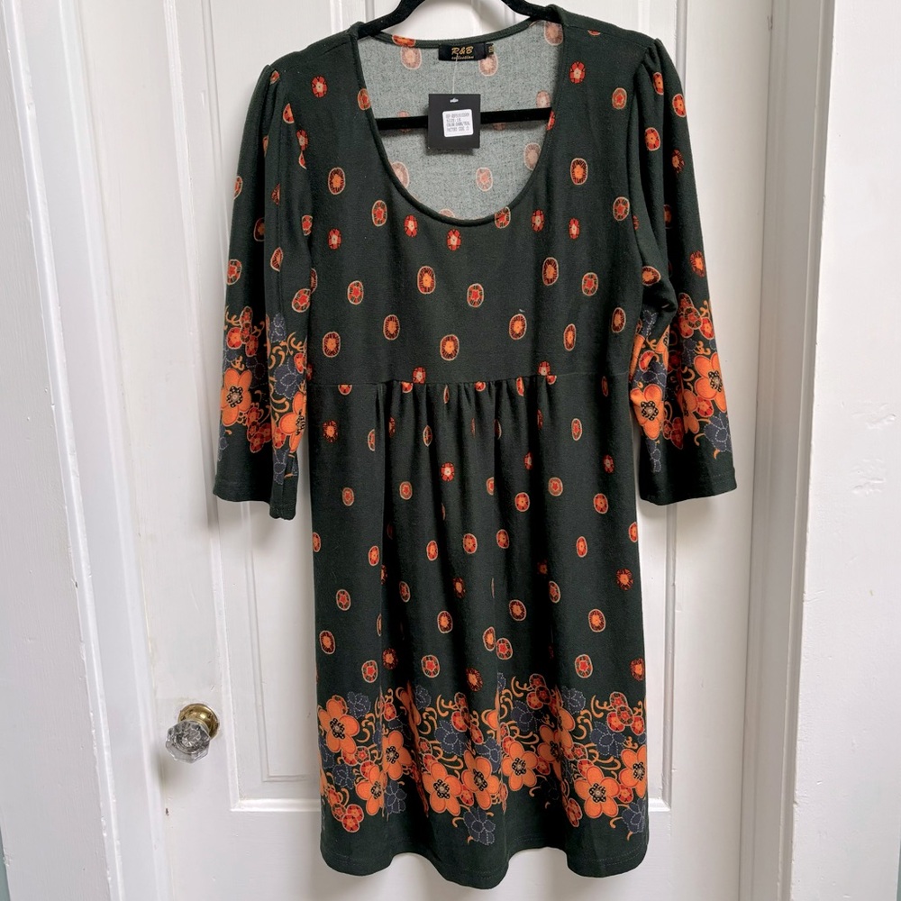 R AND B COLLECTION BLACK LONG SLEEVE FLORAL DRESS - NEW WITH TAGS - SIZE 1X